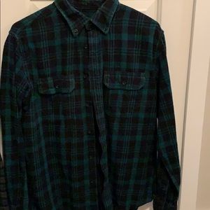 green and black flannel. size M.  never worn